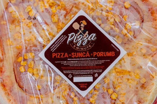 Pizza cu sunca si porumb